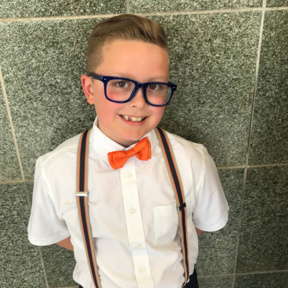 Meet your Posher, Courtney